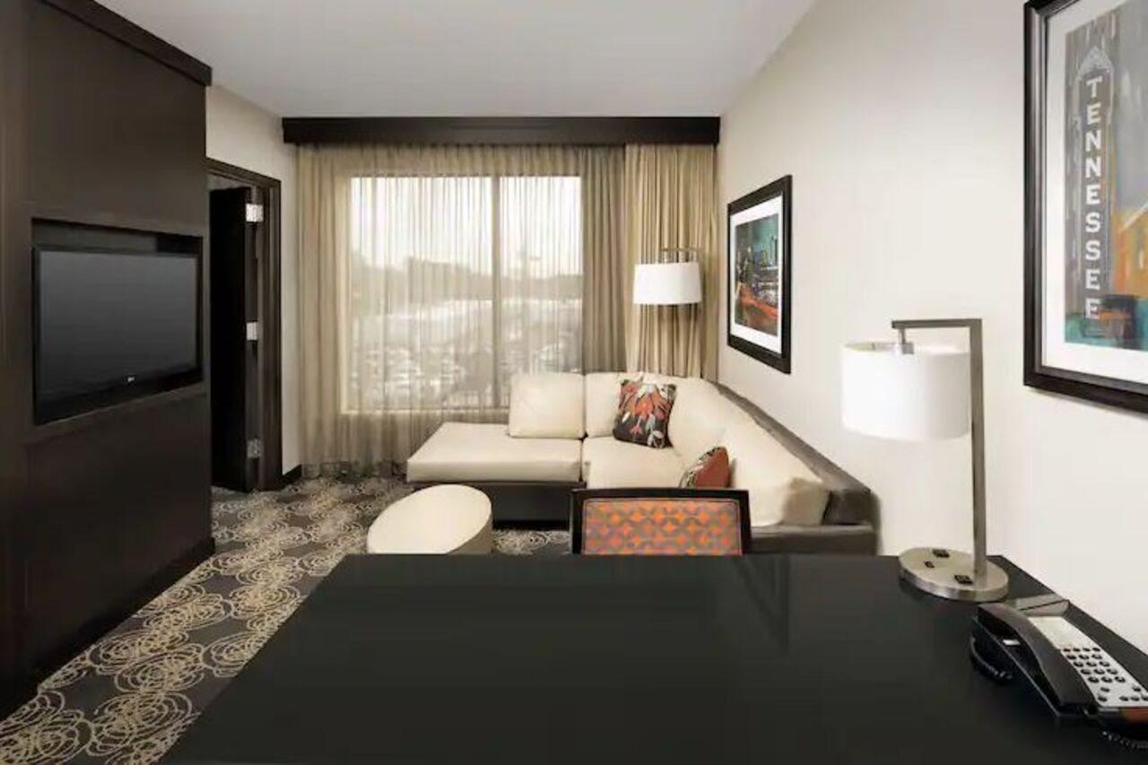 Embassy By Hilton West Hotel