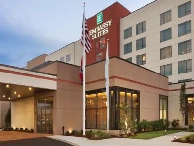 Embassy By Hilton West Hotel Knoxville