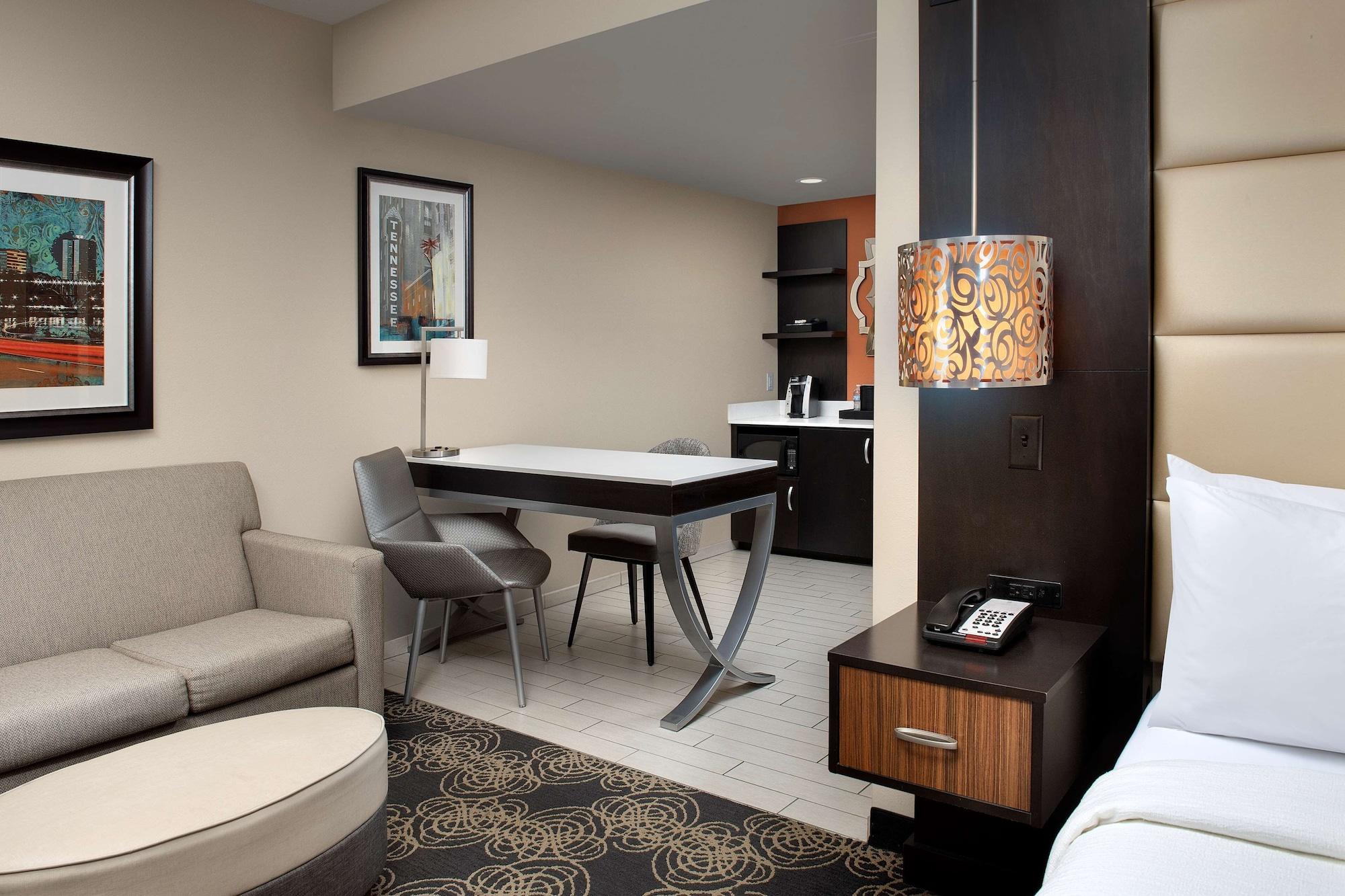 Embassy By Hilton West 4*
