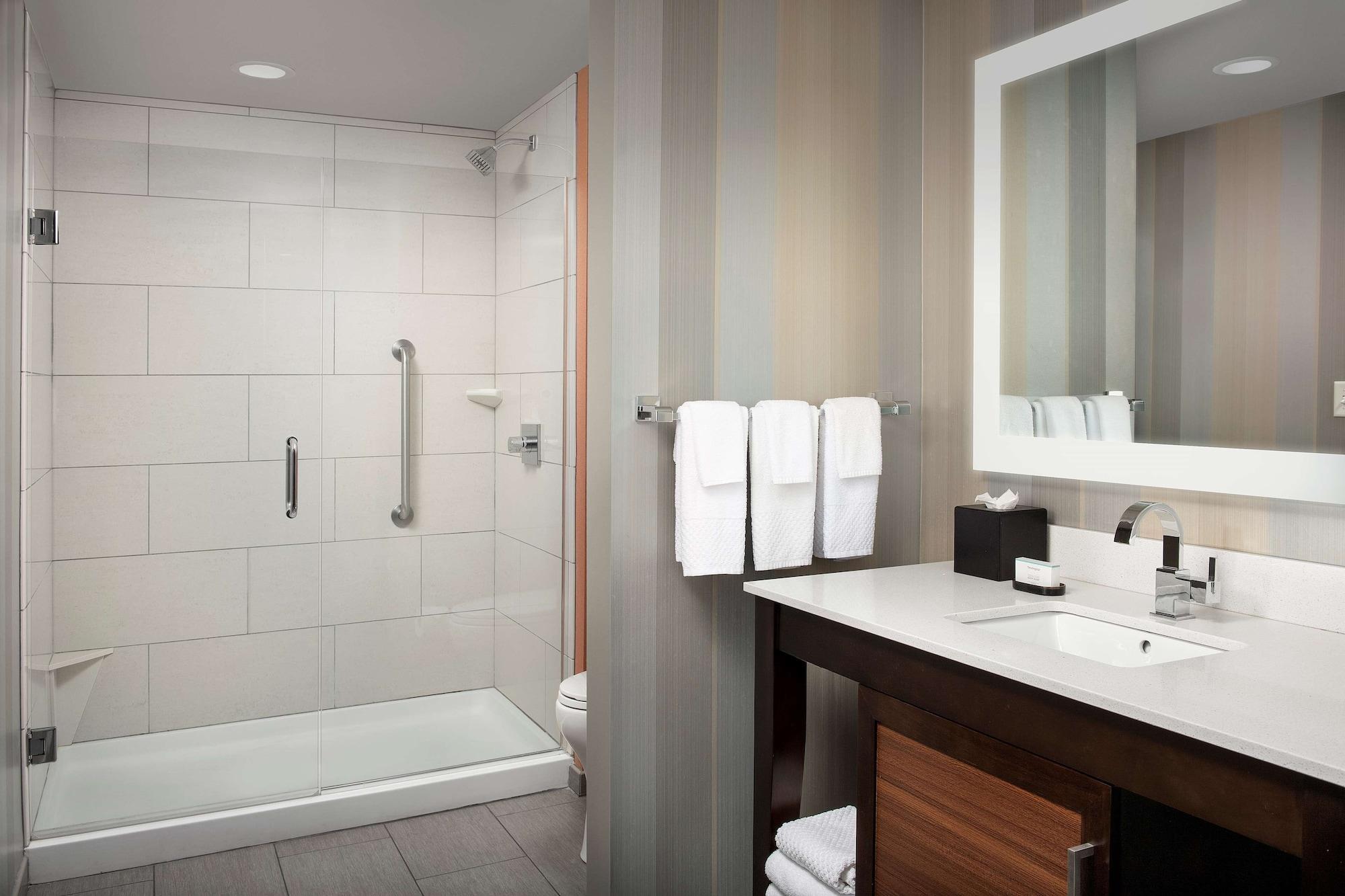 Embassy By Hilton West 4* Knoxville