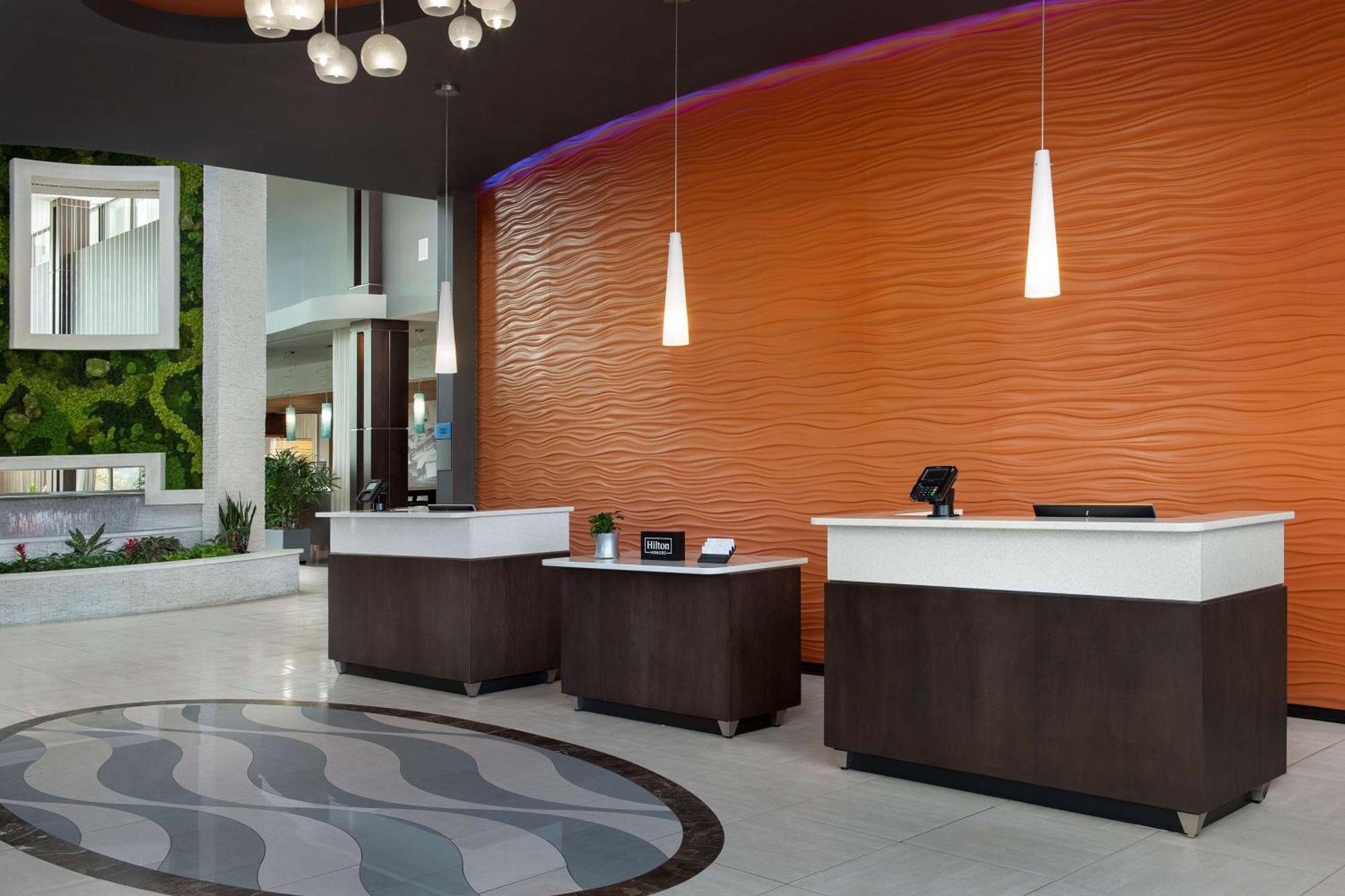 Embassy By Hilton West Hotel Knoxville
